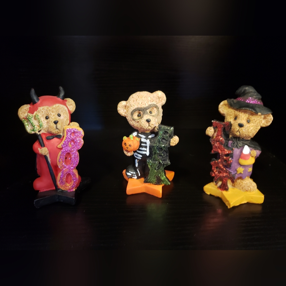 Halloween Bear set of 3 in costumes vintage ceramic teddy bear Halloween decor